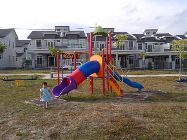 Rumah percutian Dalyahomestay *